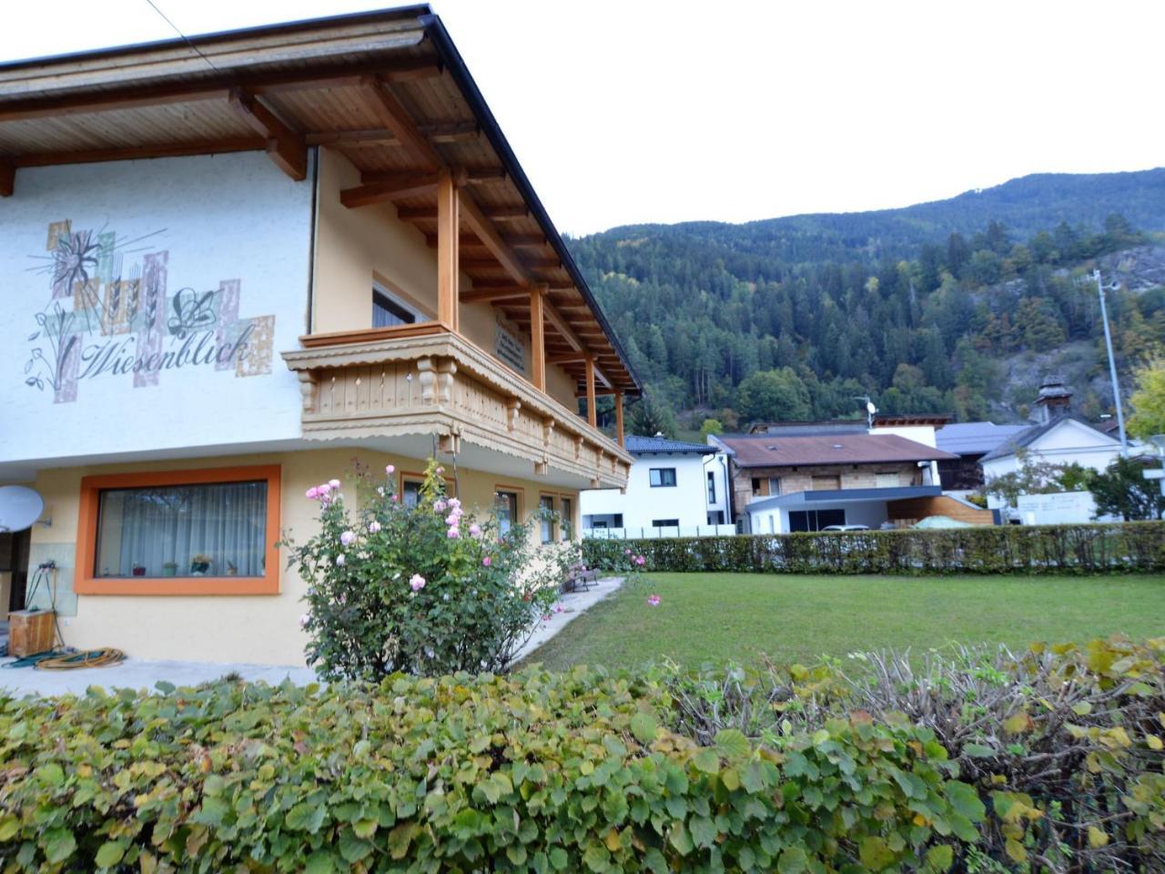 Cozy Apartment In Oetz Close To Ski Area Esterno foto