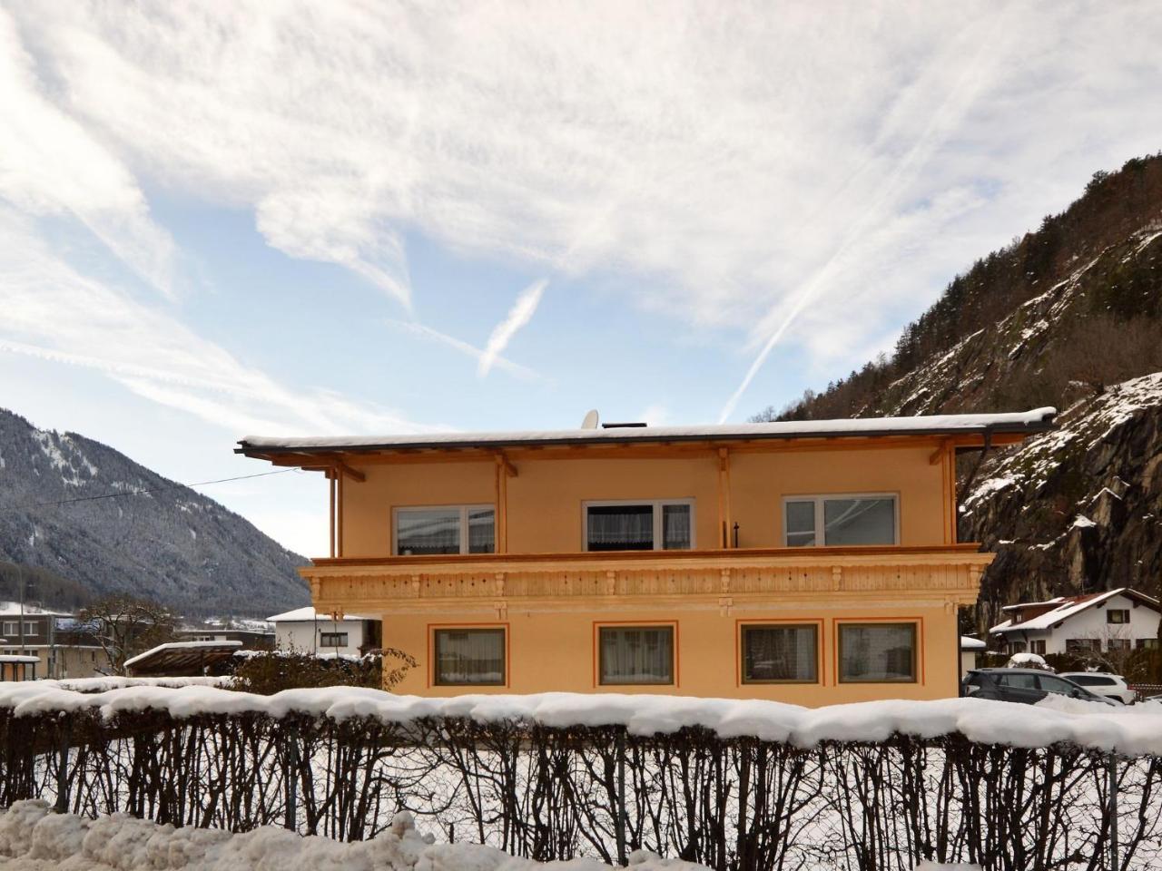 Cozy Apartment In Oetz Close To Ski Area Esterno foto